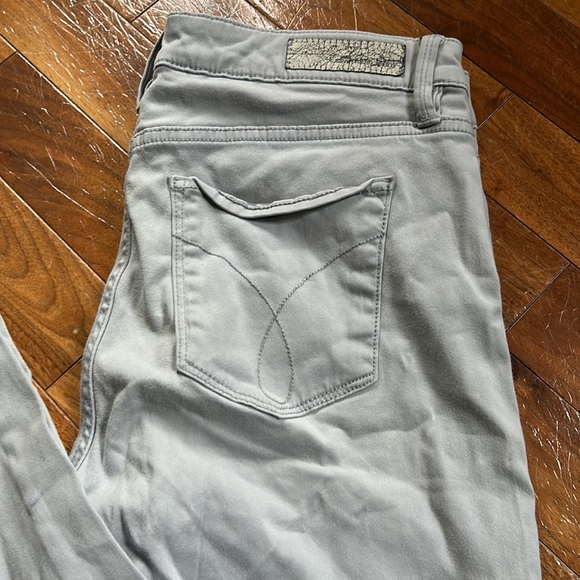 Calvin Klein jeans ! Size 6 ! - Picture 2 of 4